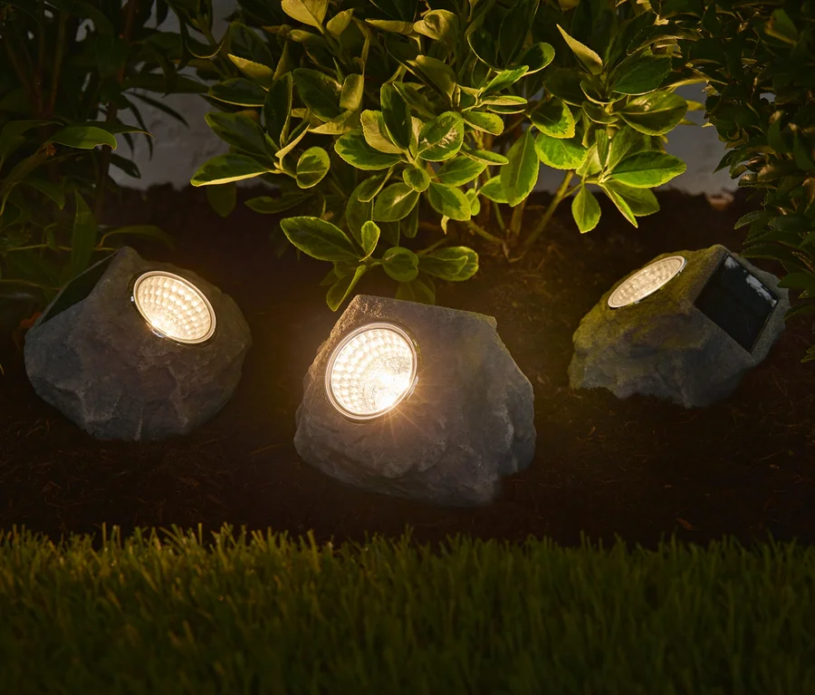 3 Solar-LED-Steine bei Tchibo kaufen