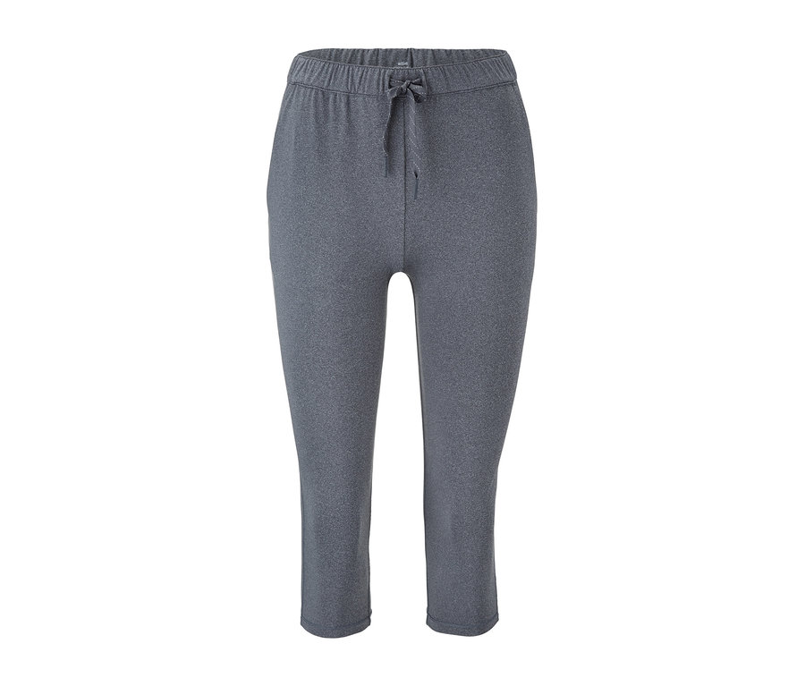 Graue 3/4-Sporthose.