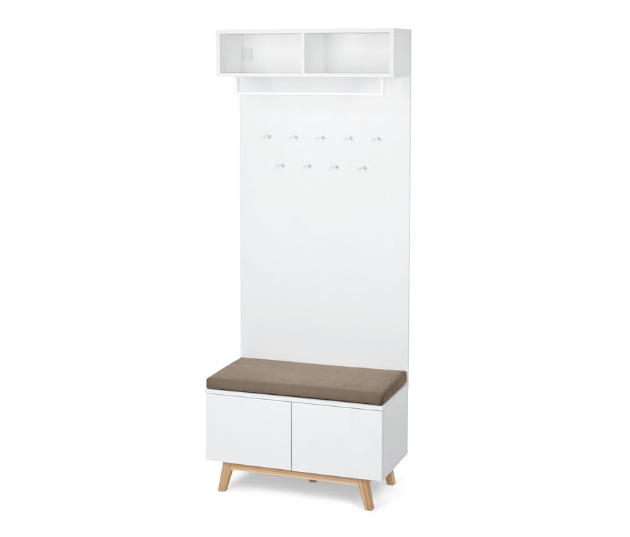 Weiße Garderobe mit Sitzbank und brauner Sitzfläche.
