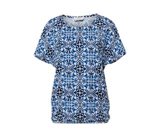 Weiß mit blauem Alloverprint