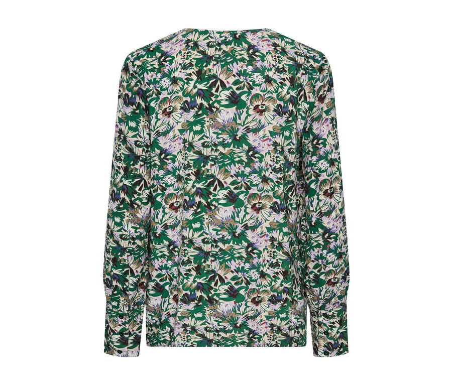 Detail einer Damenbluse mit Alloverprint.