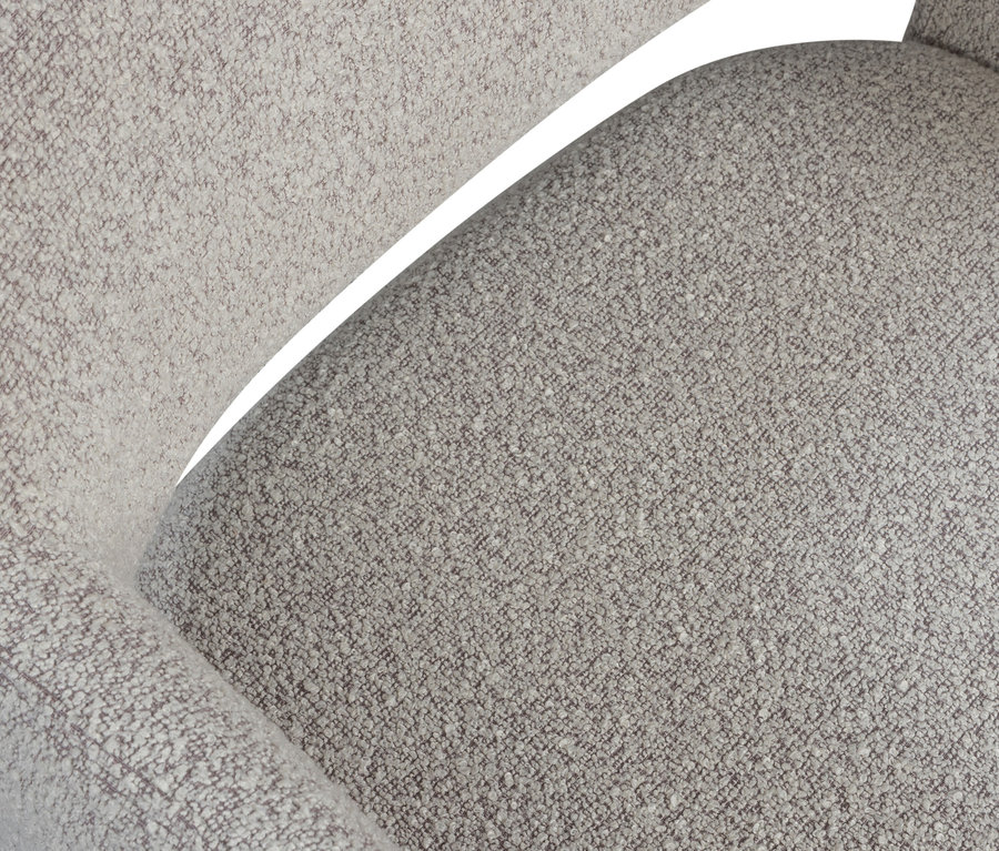 Nahaufnahme von Woood »Lyric« Esszimmerstuhl mit Rädern, der Stoffbezug ist hellgrau meliert.