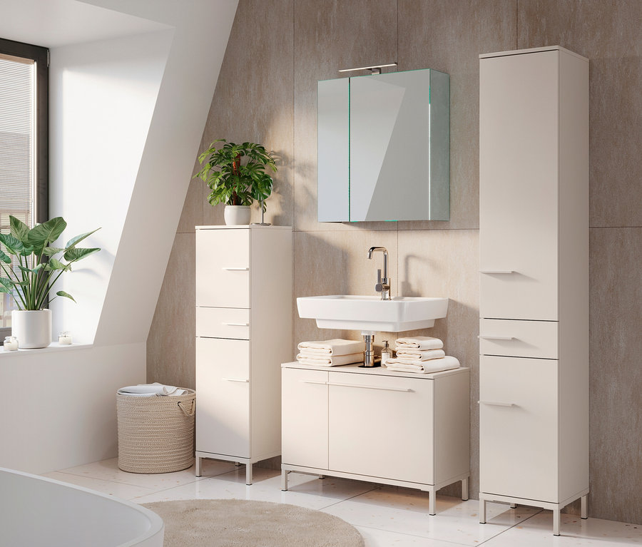 Badezimmer mit weißem Waschbecken, »Tavira« Spiegelschrank, klein, und »Laurino« Mediumschrank.