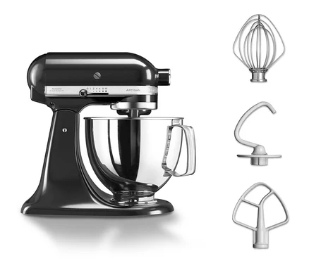 Schwarze KitchenAid Küchenmaschine Artisan 5KSM125 inklusive Zubehör.