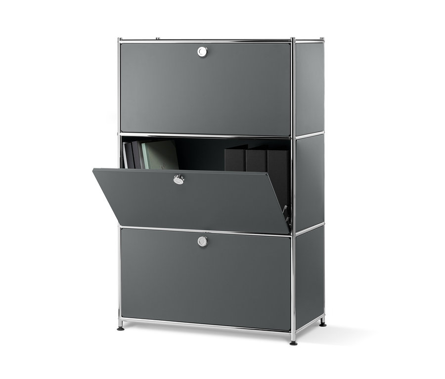 Graues Metallregal mit 3 Klappfächern, von denen eines geöffnet ist.