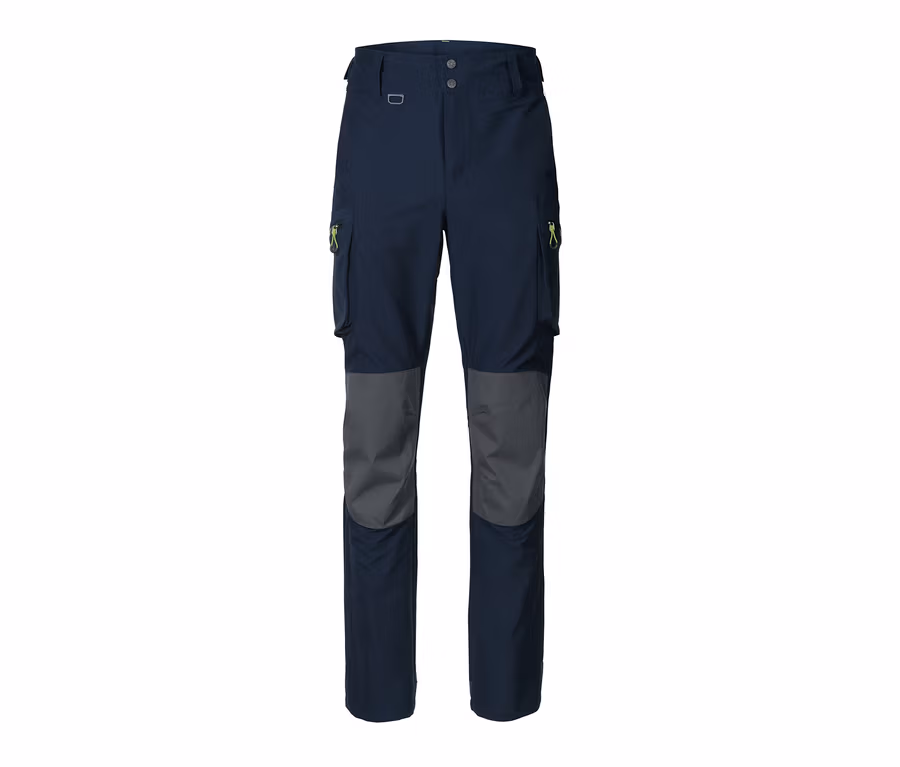 Marineblaue Segel- und Outdoorhose mit grauen Knien und Cargotaschen.