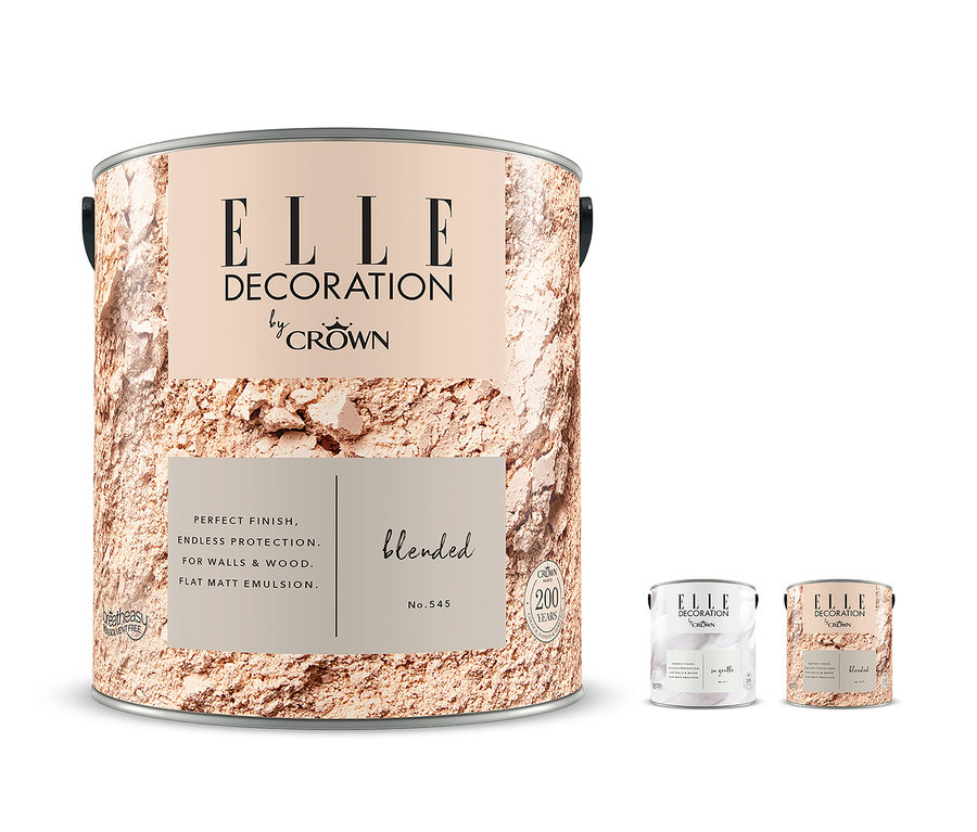 Eine Dose ELLE DECORATION by Crown Premium-Wandfarbe "Blended" und zwei Farbtester.
