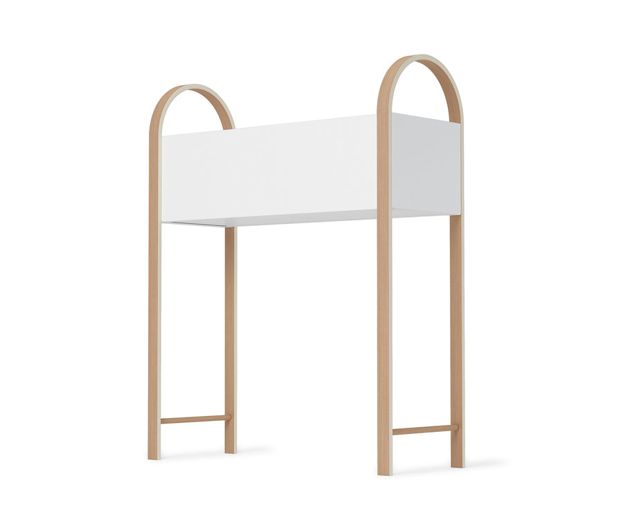 Weißer Umbra Bellwood Blumenkasten mit Holzrahmen.