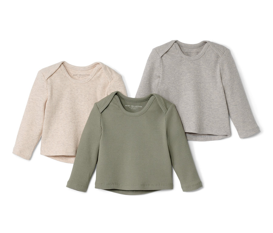 Drei Baby-Rippshirts in Beige, Olivgrün und Grau.