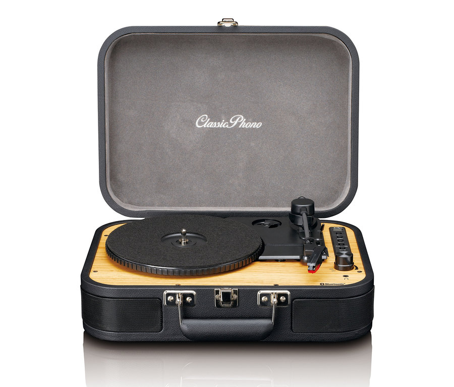 Geöffneter schwarzer Lenco TT-116 Plattenspieler.