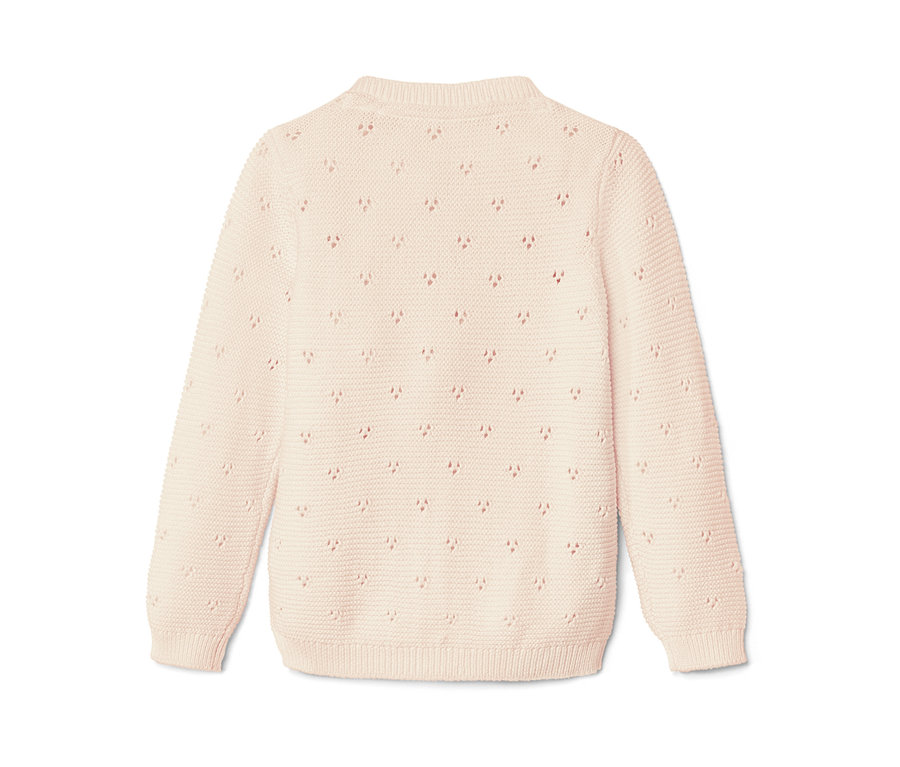 Detailansicht einer Kinder-Strickjacke mit Lochmuster.