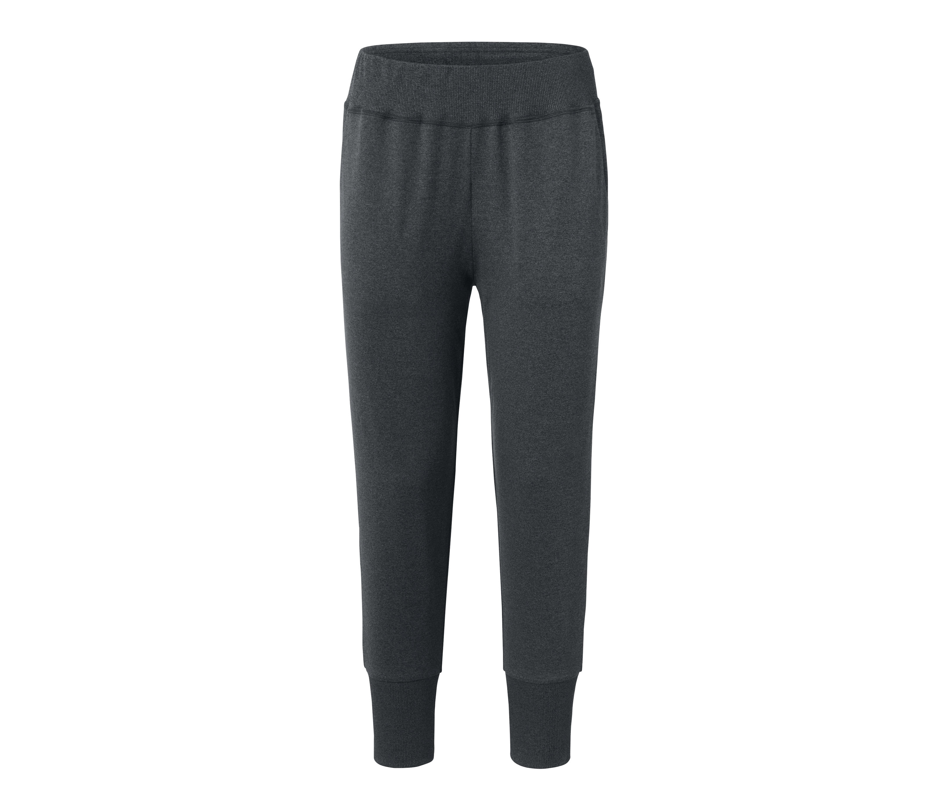 Tchibo - 3/4-Sporthose - Damen - Gr. XXL - anthrazit. Tchibo - 3/4-Sporthose - Damen - Gr. XXL - anthrazit <![CDATA[3/4-Sporthose, anthrazit Farbe: Anthrazit meliert Material: 88% Polyester, 12% Elasthan (Creora®) Maße: Innenbeinlänge ca. 61 cm Passform: Damen Hose günstig Kaufen-Tchibo - 3/4-Sporthose - Damen - Gr. XXL - anthrazit. Tchibo - 3/4-Sporthose - Damen - Gr. XXL - anthrazit <![CDATA[3/4-Sporthose, anthrazit Farbe: Anthrazit meliert Material: 88% Polyester, 12% Elasthan (Creora®) Maße: Innenbeinlänge ca. 61 cm Passform: