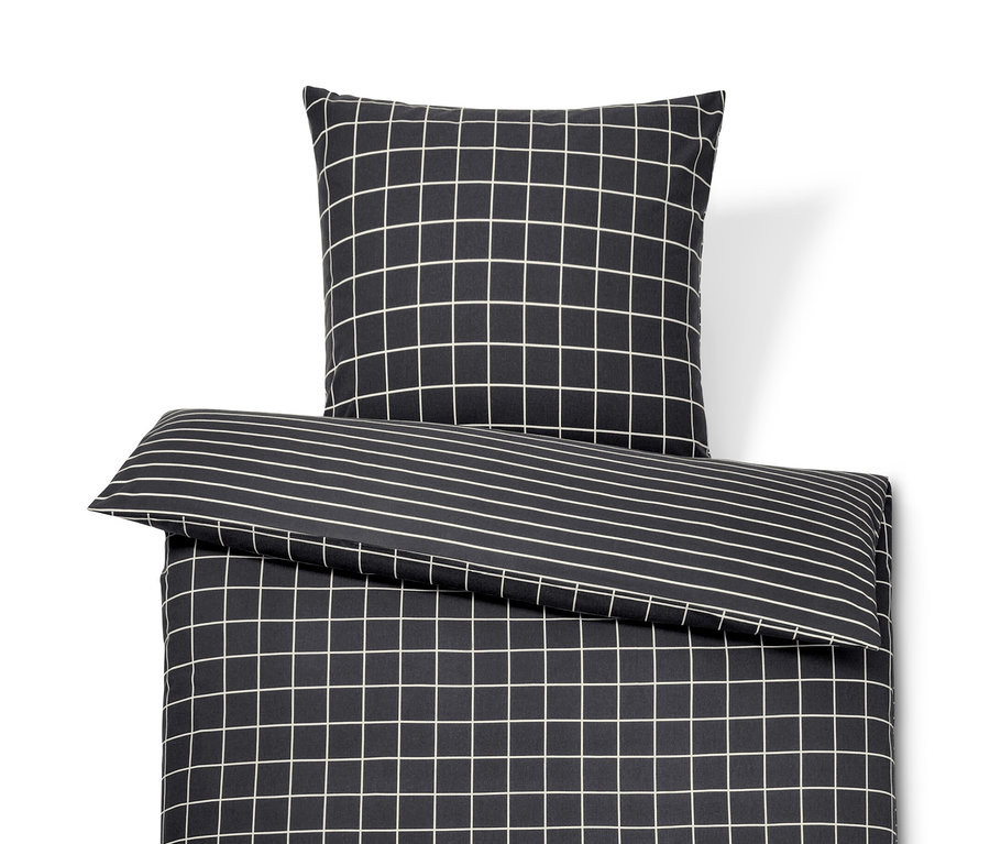 Anthrazitfarbene Biber-Bettwäsche in Normal- und Übergröße mit Karomuster.