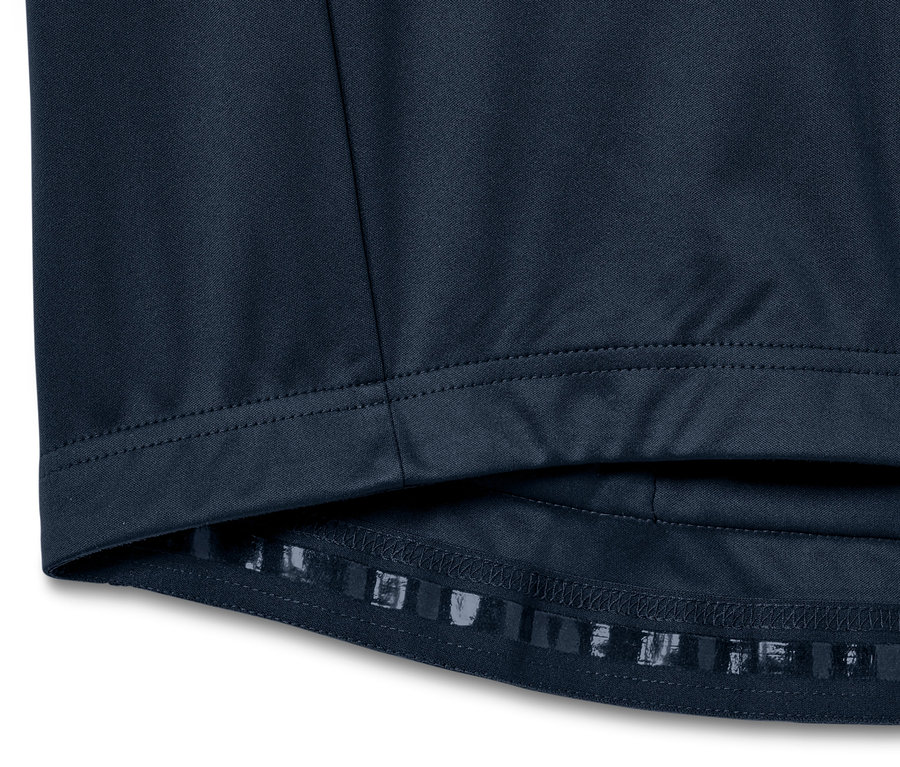 Detailansicht einer Fahrrad-Softshelljacke.