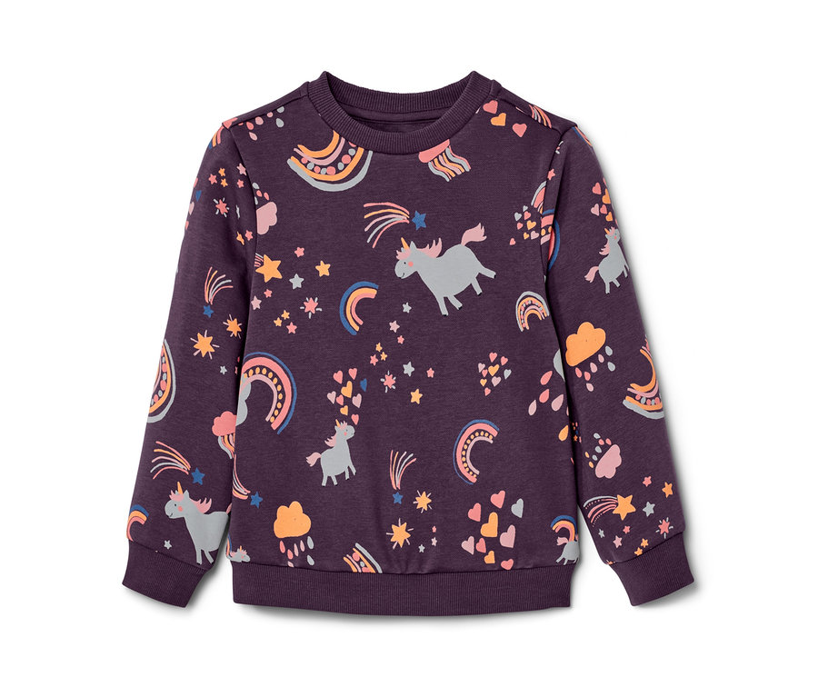 Lila Kinder-Sweater mit Alloverprint von Einhörnern, Sternen und Regenbogen.