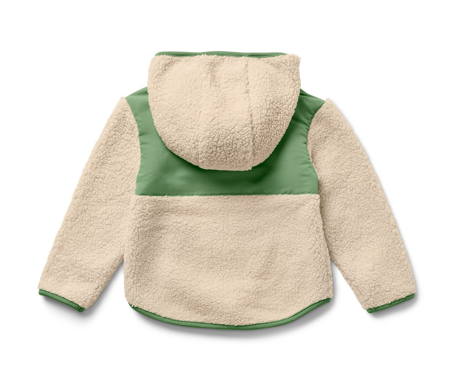 Rückansicht einer beige-grünen Kinder-Teddy-Jacke mit Kapuze.