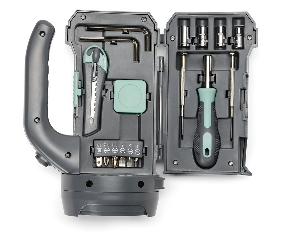 Offener 17-in-1-LED-Multifunktionsleuchte Werkzeugsatz mit verschiedenen Bits, Messer, Schraubendreher und Aufsätzen.