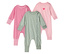 Drei Baby-Schlafanzüge, Herzen-Muster, Streifen und einfarbig rosa, jeweils mit Reißverschluss.