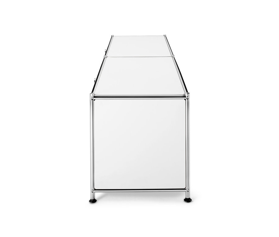 Weißes Metall-Lowboard mit 2 Klappenfächern.