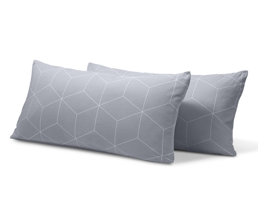 Zwei graue Jersey-Kopfkissenbezüge mit geometrischem Muster.
