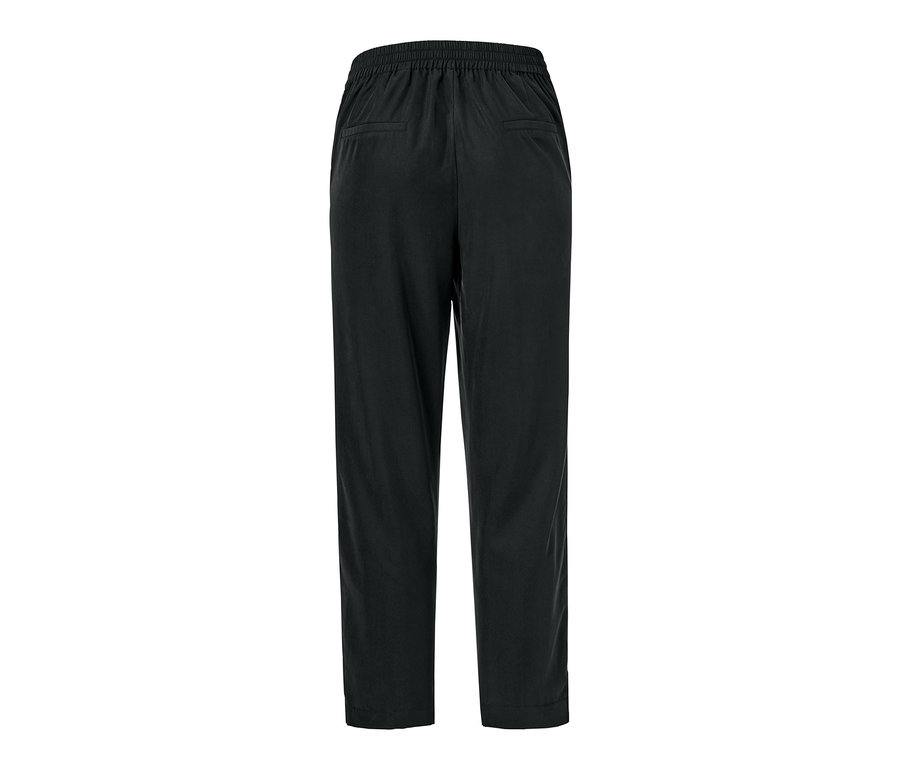 Schwarze Webhose.