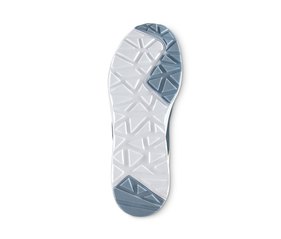 Sohle eines Sneakers mit geometrischem Muster.