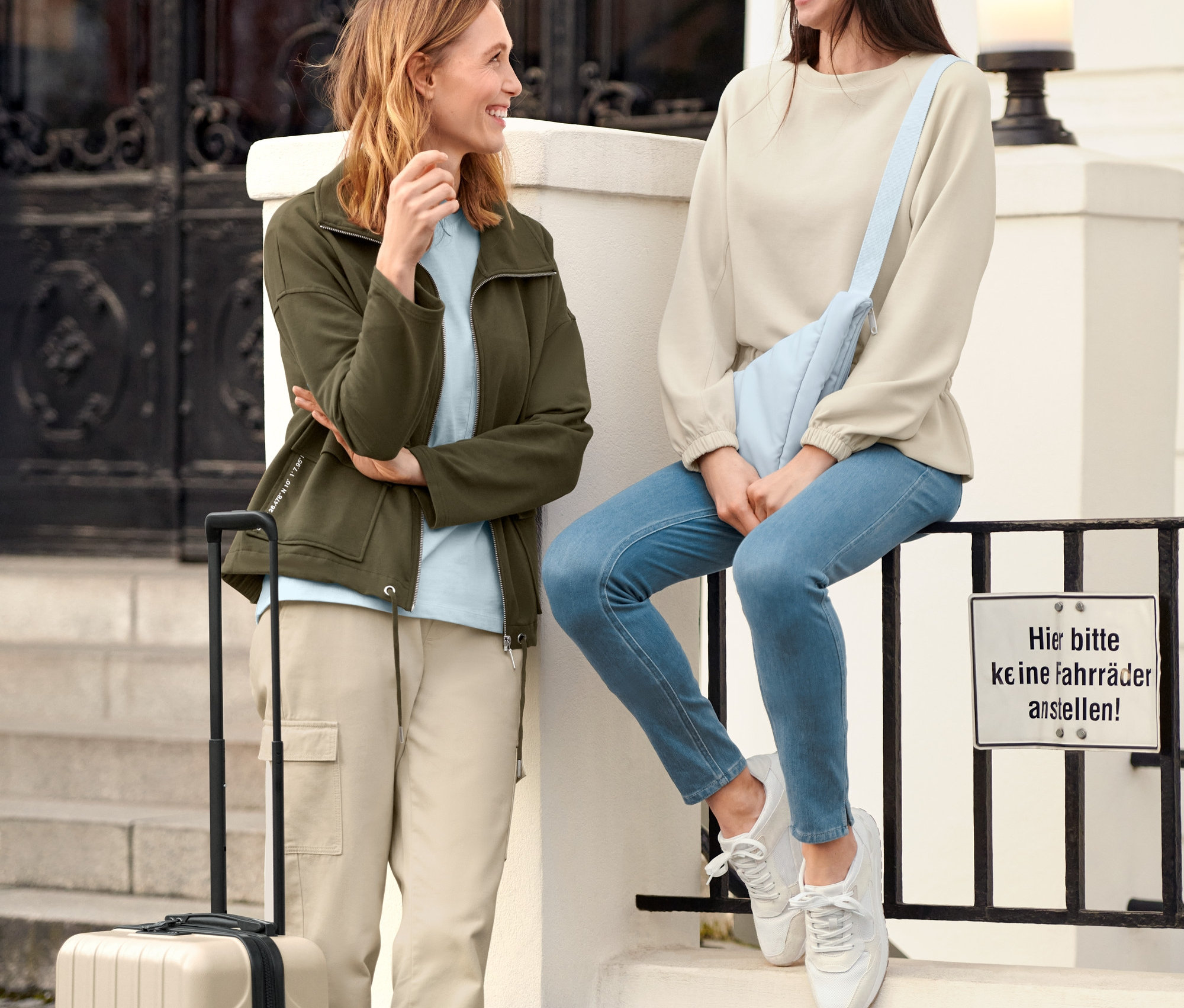 Thumbnail - Tchibo - 2-in-1-Umhängetasche - hellblau