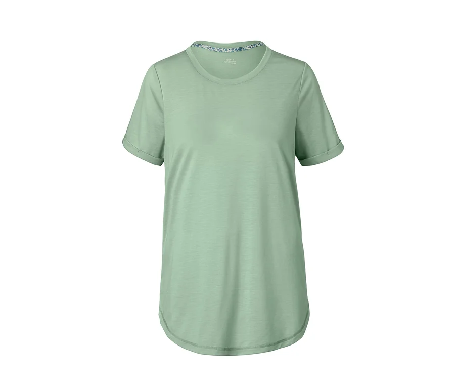 Grünes Longshirt mit Krempelärmeln.