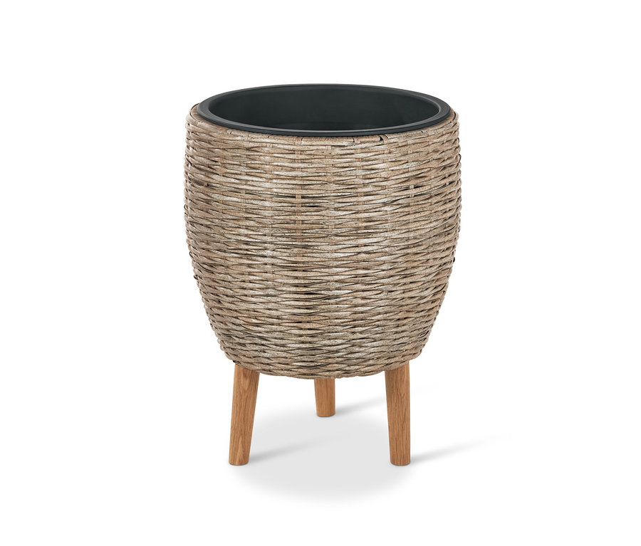 Beiger Blumentopf mit Füßen aus Polyrattan.