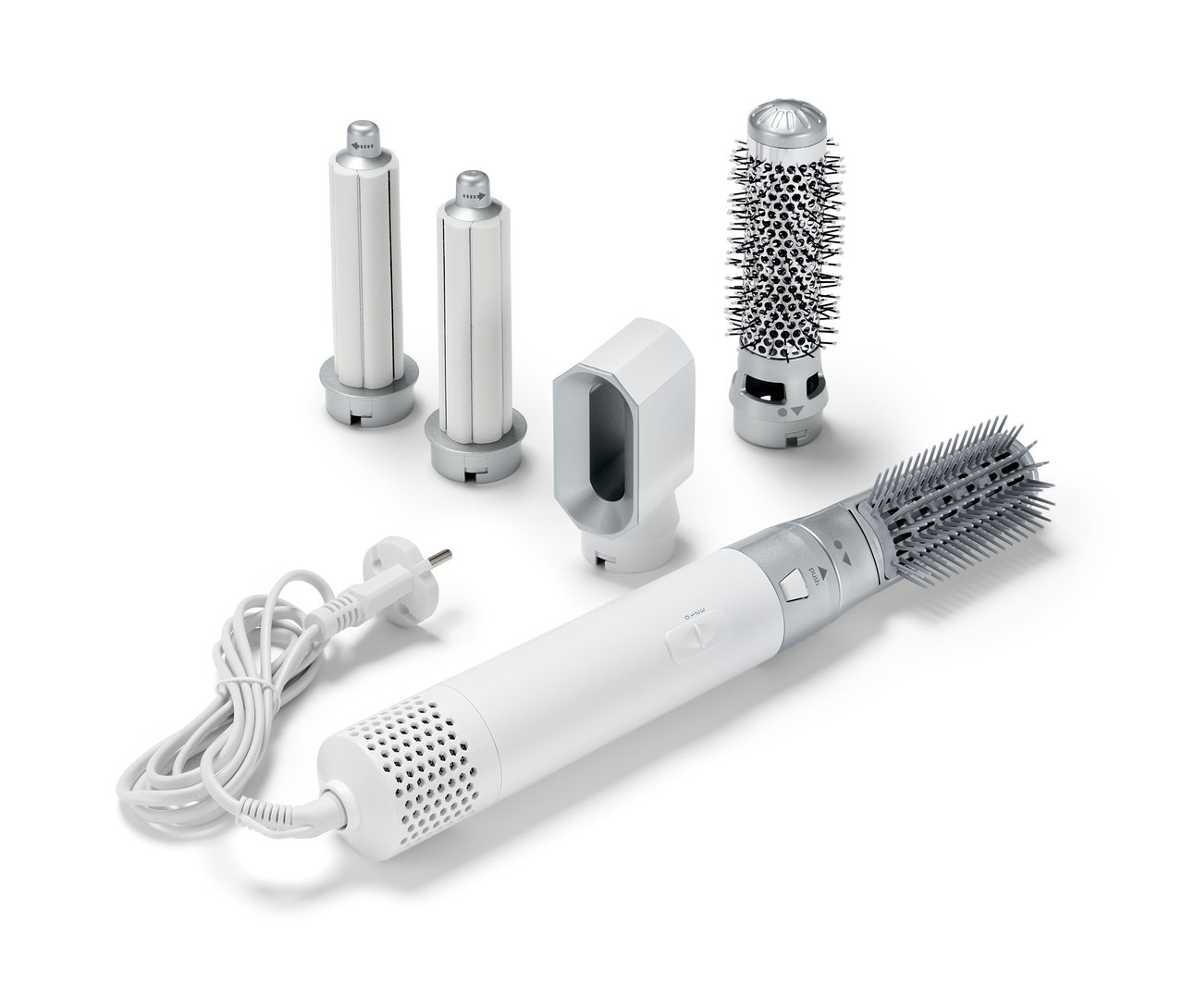 Ein 5-in-1-Multi-Haarstyler-Set mit verschiedenen Aufsätzen auf weißem Hintergrund.