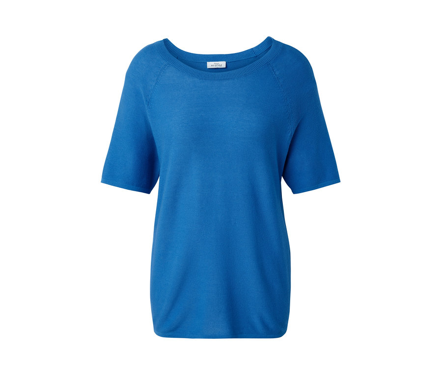 Kobaltblaues Feinstrick-Shirt.