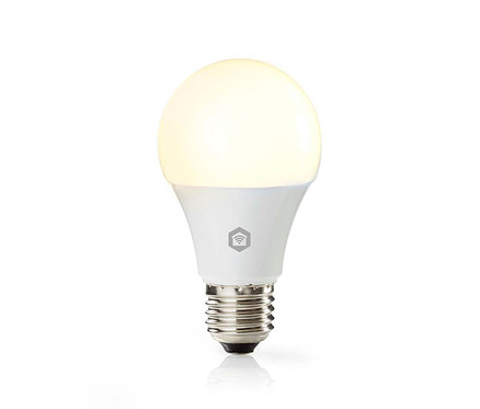Eine leuchtende weiße Smart-LED-Glühbirne mit Standardschraubsockel und grauem Smart-Home-Logo.