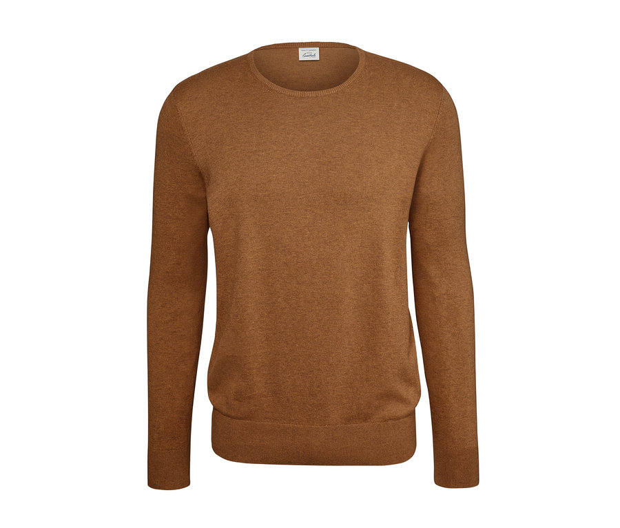 Brauner Pullover mit Rundhalsausschnitt.
