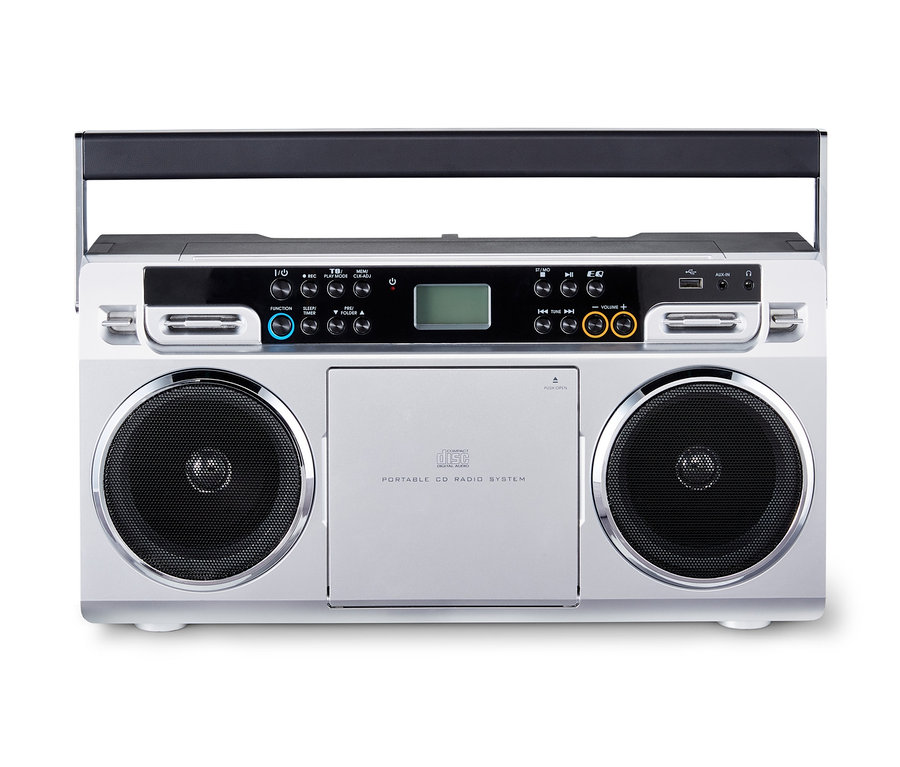 Silberner Lenco SCD-580 tragbarer Boombox im 80er-Jahre-Stil.