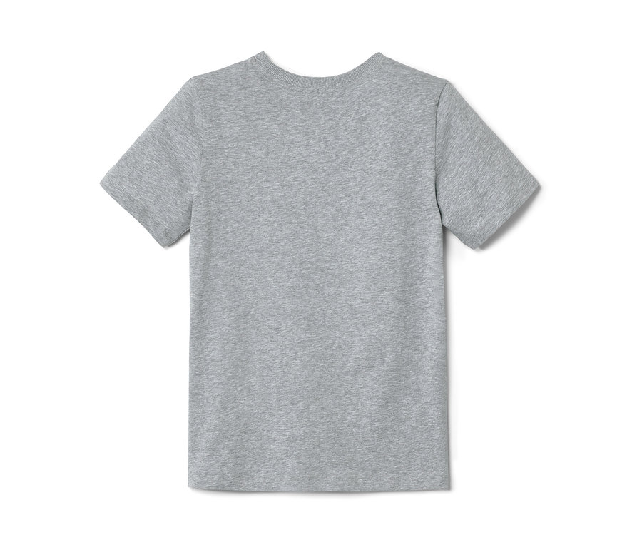 Detailansicht eines grauen T-Shirts aus dem 3 Kinder-T-Shirts Set.