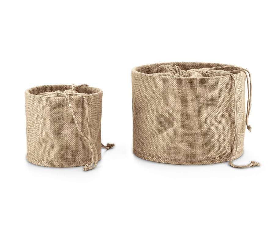 Zwei Jute-Aufbewahrungsbeutel unterschiedlicher Größe.