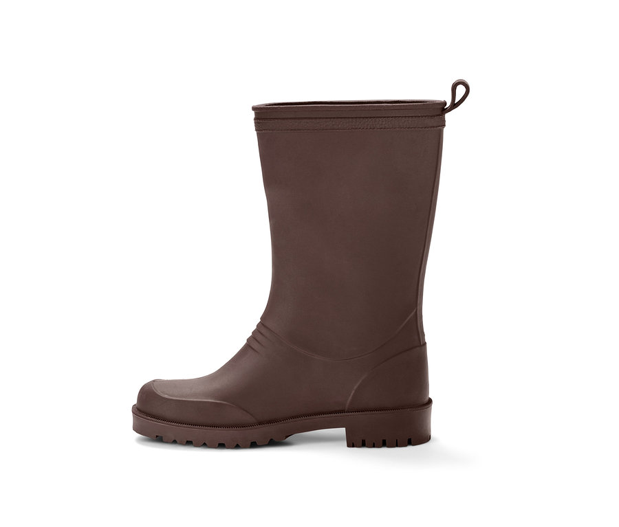 Brauner, recycelbarer Gummistiefel.