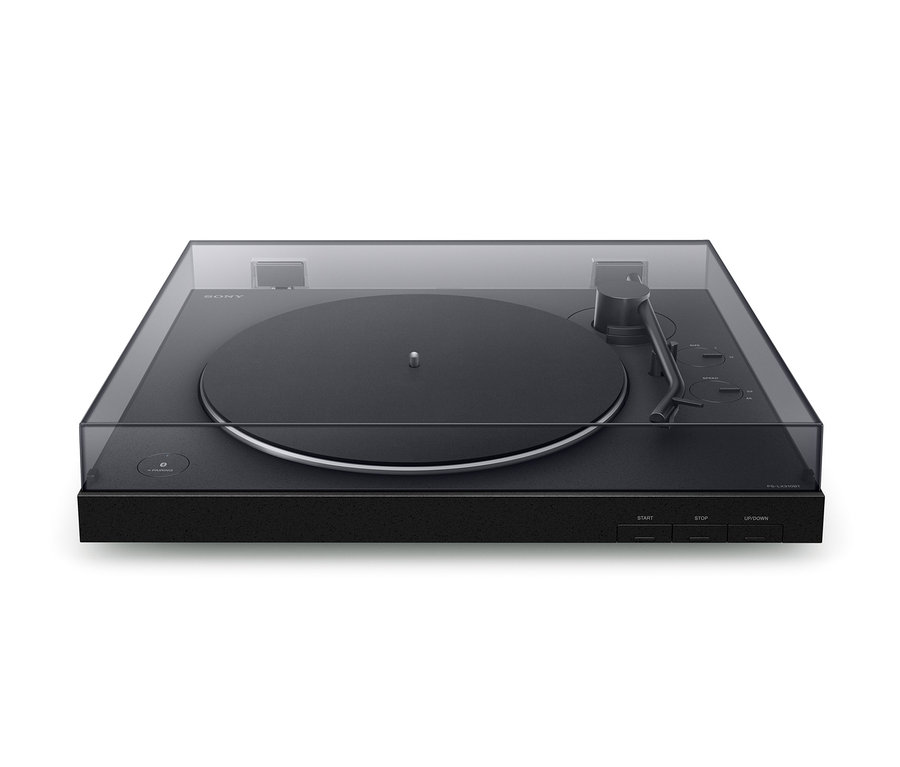 Schwarzer Sony PS-LX310BT Plattenspieler auf weißem Hintergrund.