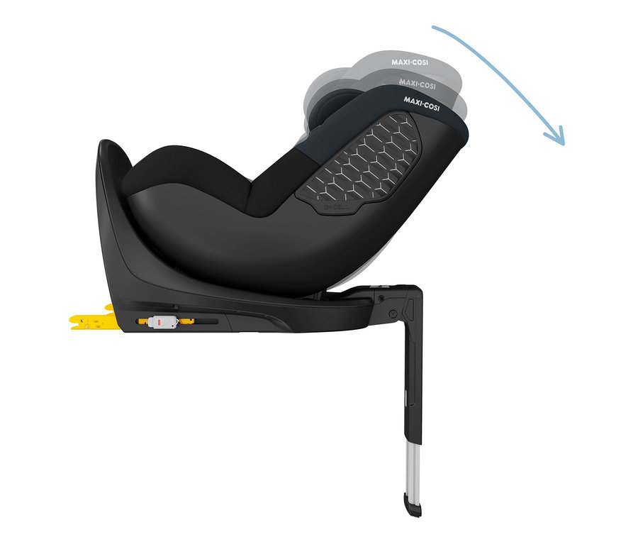 Der schwarze Maxi-Cosi Kinder-Autositz »Mica 360 S« wird in verschiedene Positionen gekippt.