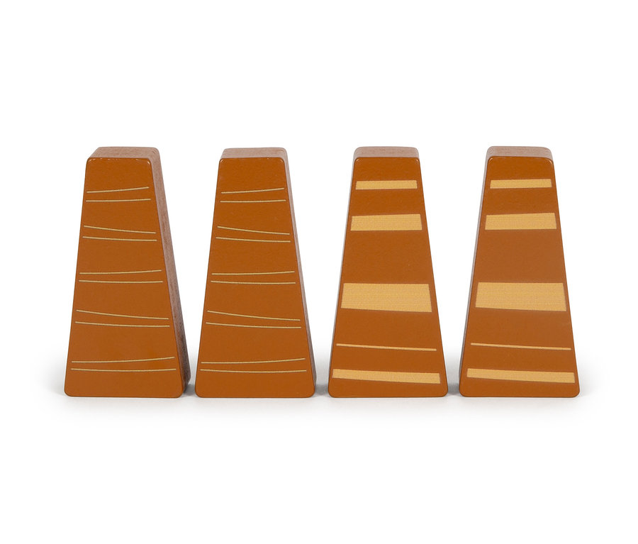 Vier braune Holzbausteine aus dem small foot Set Nachziehtier, Holzbausteine und Motorikschleife »Dino«.