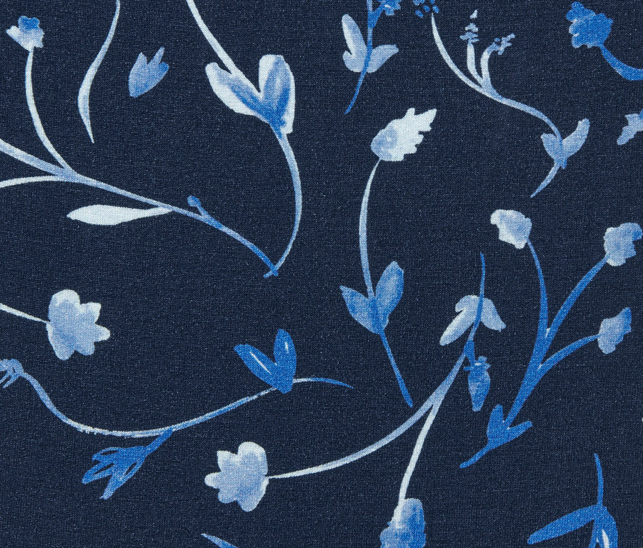 Detailaufnahme einer dunkelblauen Jerseyhose mit Alloverprint.
