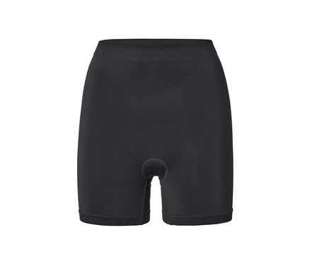 Schwarze Radunterhose auf weißem Hintergrund.