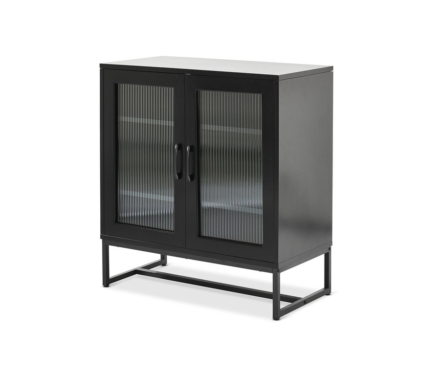 Schwarzes Sideboard mit Glastüren.