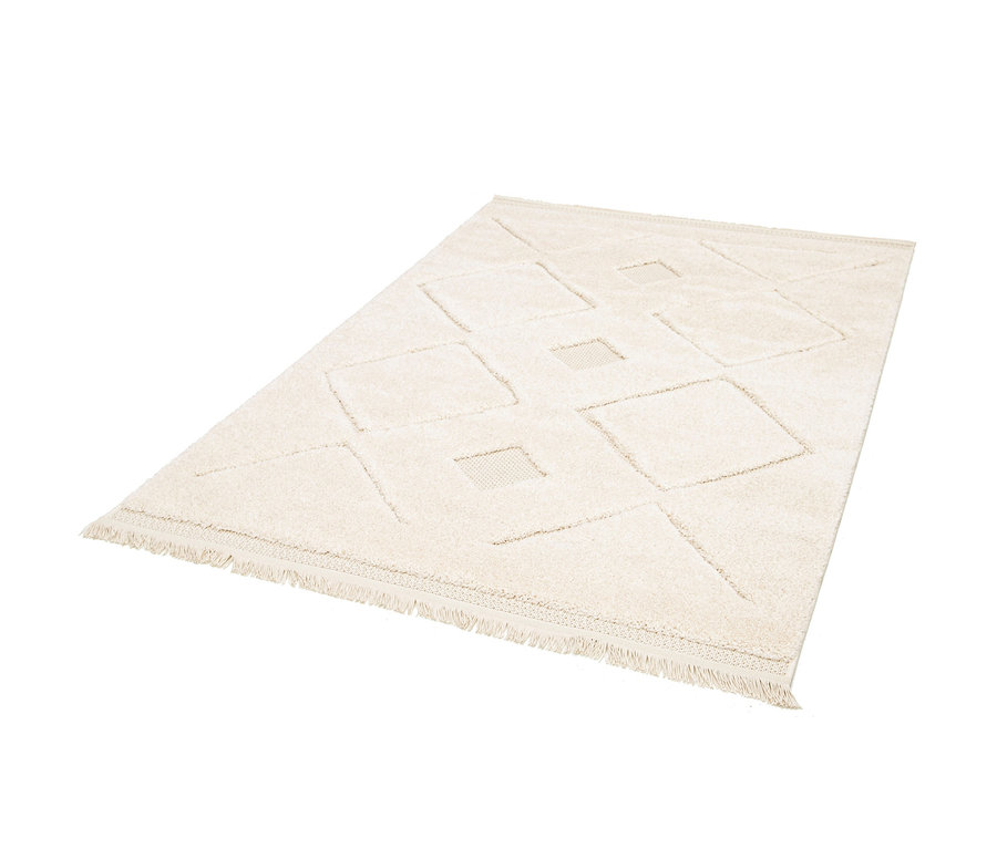 Ein beiger Indoorteppich »NATIVO Checks«, ca. 120 x 170 cm mit einem geometrischen Muster.