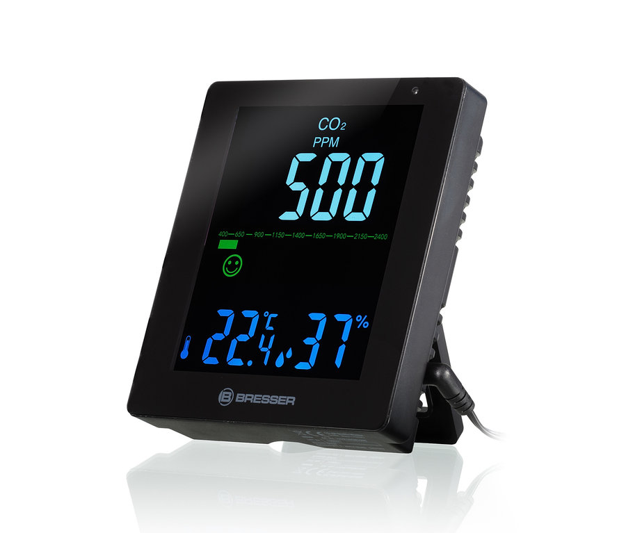 Schwarzer BRESSER CO2-Luftqualitätsmonitor Smile mit CO2-Ampel zeigt CO2-Werte, Temperatur und Luftfeuchtigkeit an.