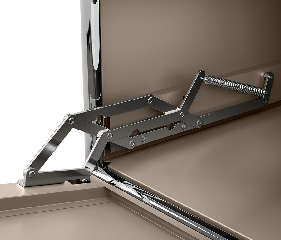 Detailansicht einer taupefarbenen Kommode Metall »CN3« mit Klappenfächern und Öffnungsmechanismus.