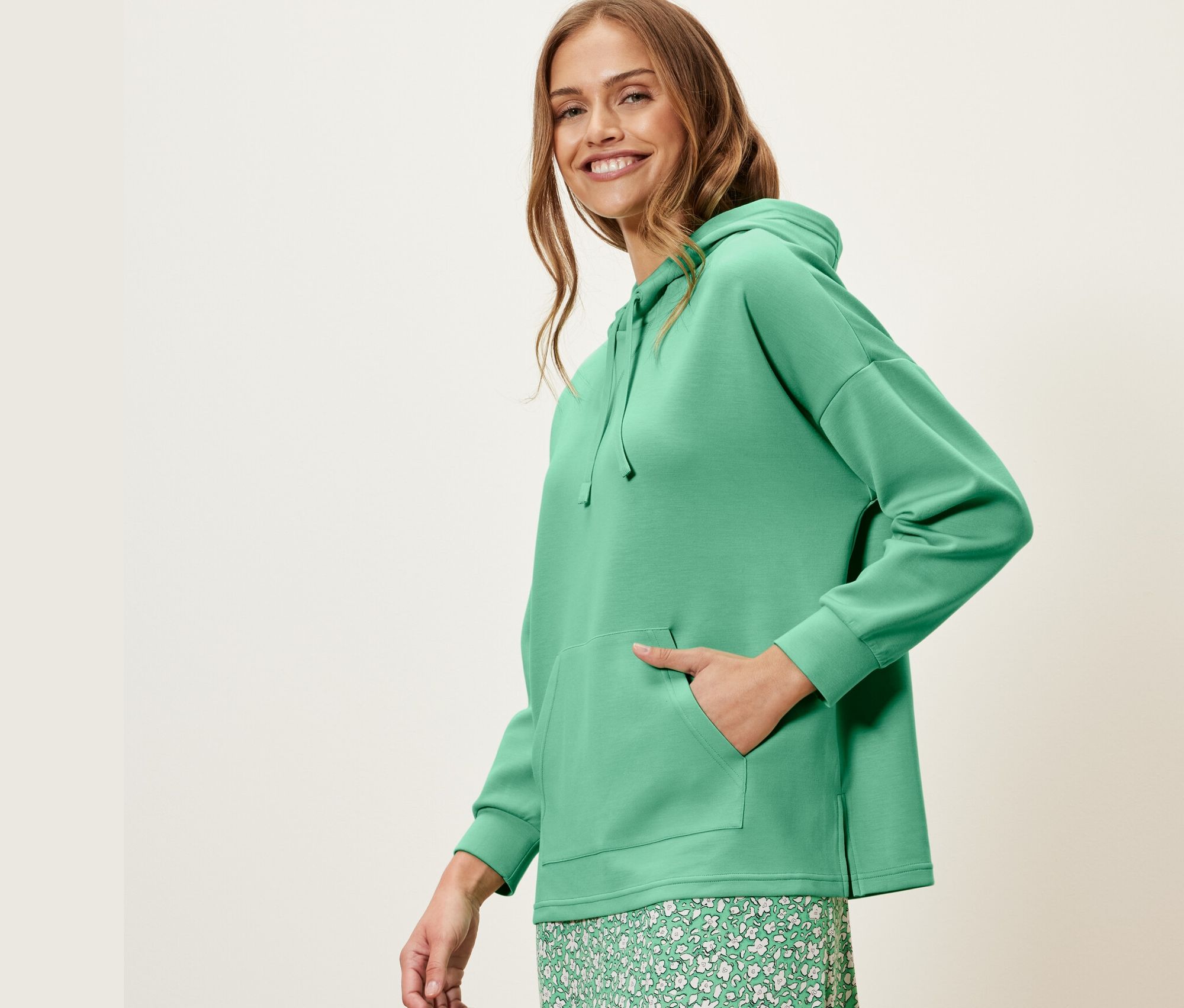 Thumbnail - Tchibo - Hoodie aus Modal-Mix - Damen - Gr. XXL - grün