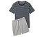 Gestreiftes Kurzarmshirt und graue Shorts mit Kordelzug.