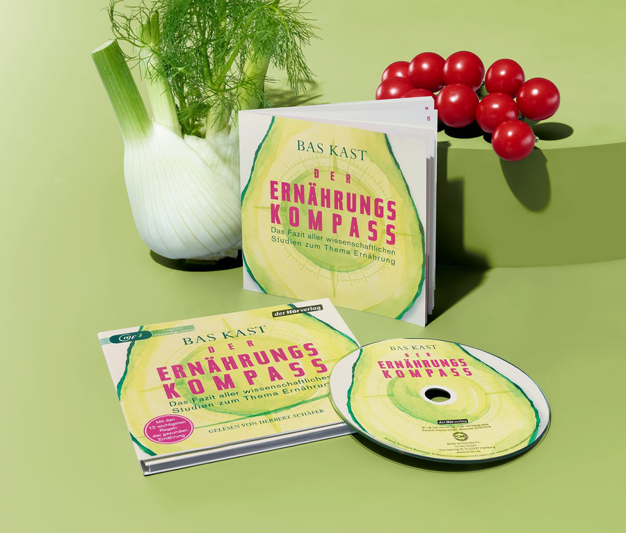 Auf grünem Hintergrund liegen Fenchel, Tomaten und die CD »Der Ernährungskompass«.