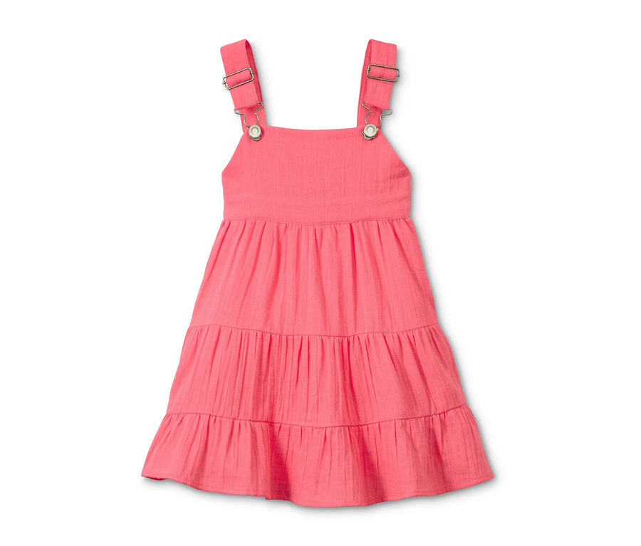 Ein rosa Trägerkleid.
